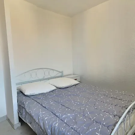 Climatise Pour 6 Personnes Апартаменты *